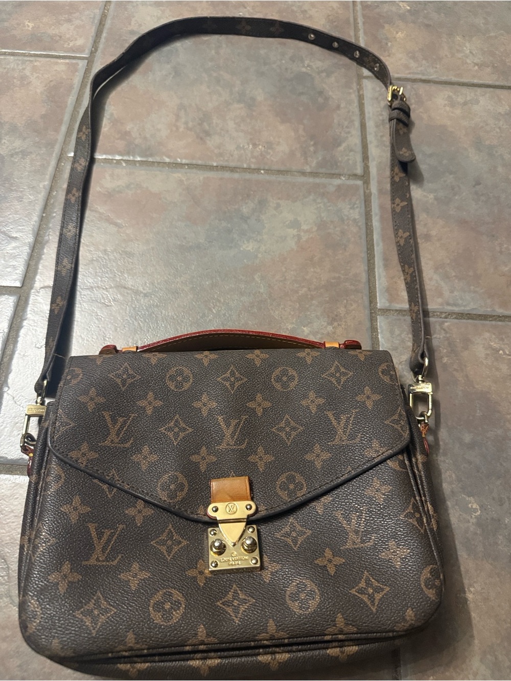Pochette Métis Monogram Crossbody Bag